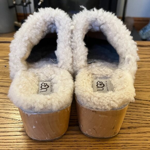 UGG Leather Shearling Fur Lined Wooden Clogs - Picture 4 of 10